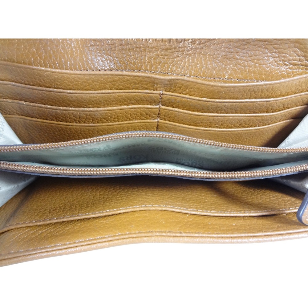 Vintage Michael Kors Camel Brown Pebbled Leather Buckle Wallet Silver Hardware - Picture 6 of 7